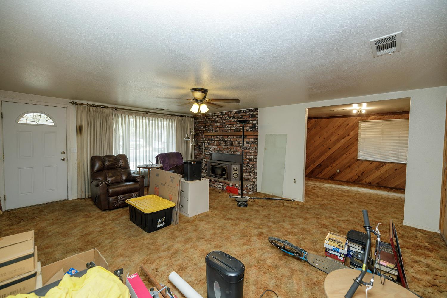 1006 Lassen Ave, Modesto, CA 95358