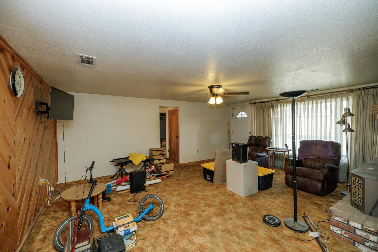 1006 Lassen Ave, Modesto, CA 95358