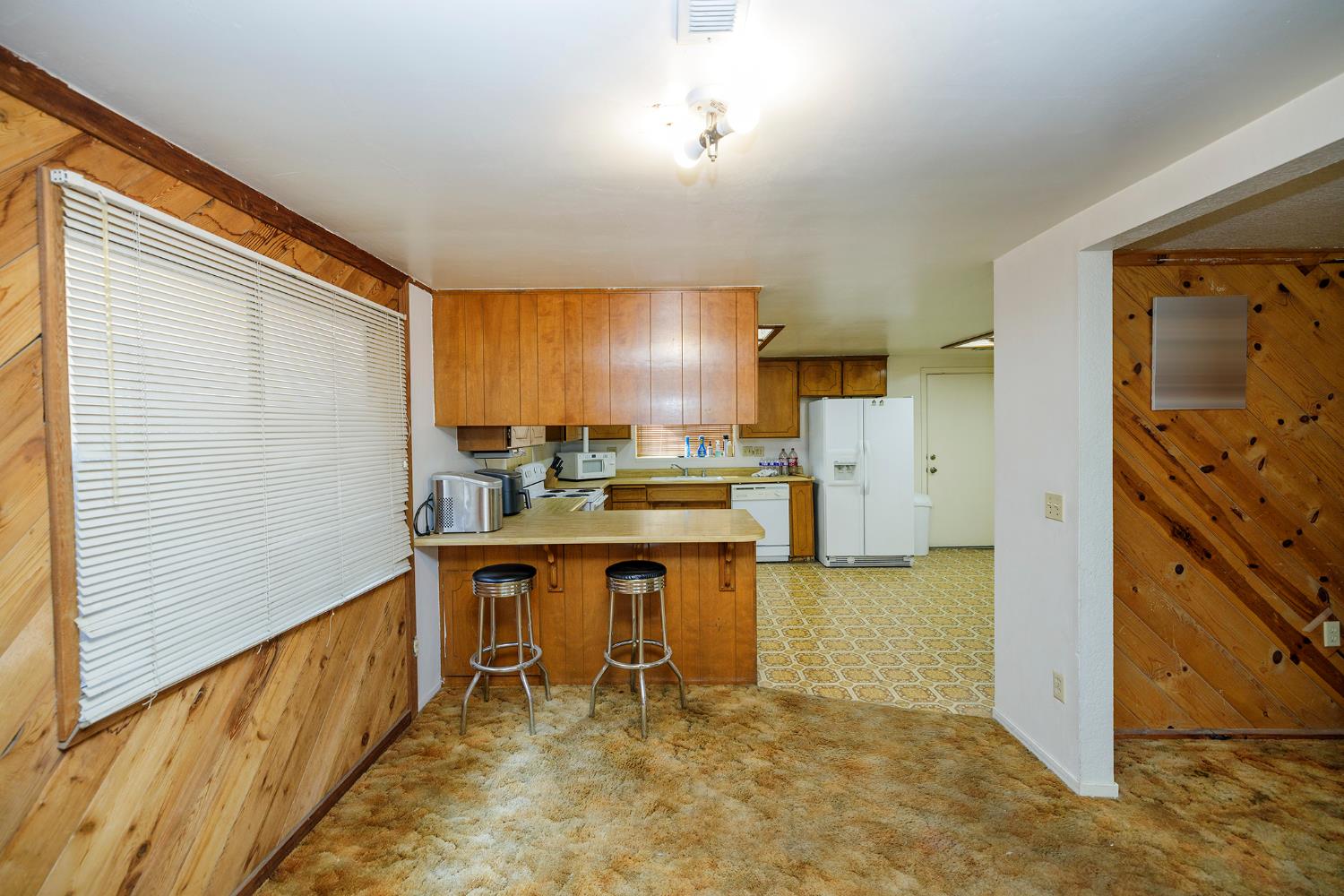1006 Lassen Ave, Modesto, CA 95358