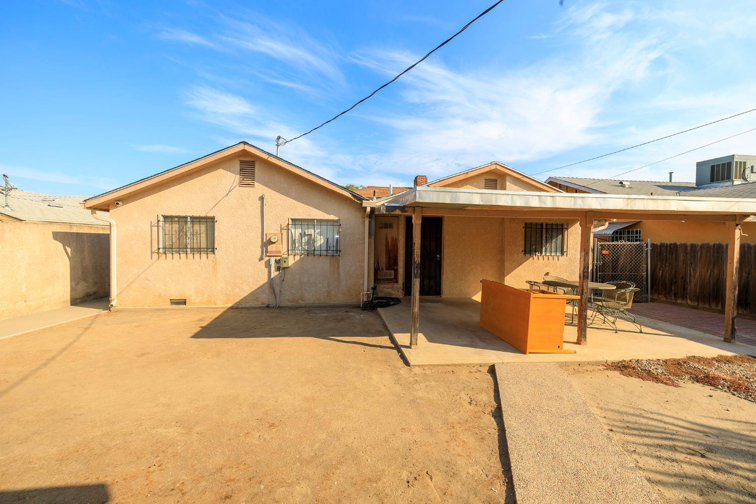 1006 Lassen Ave, Modesto, CA 95358
