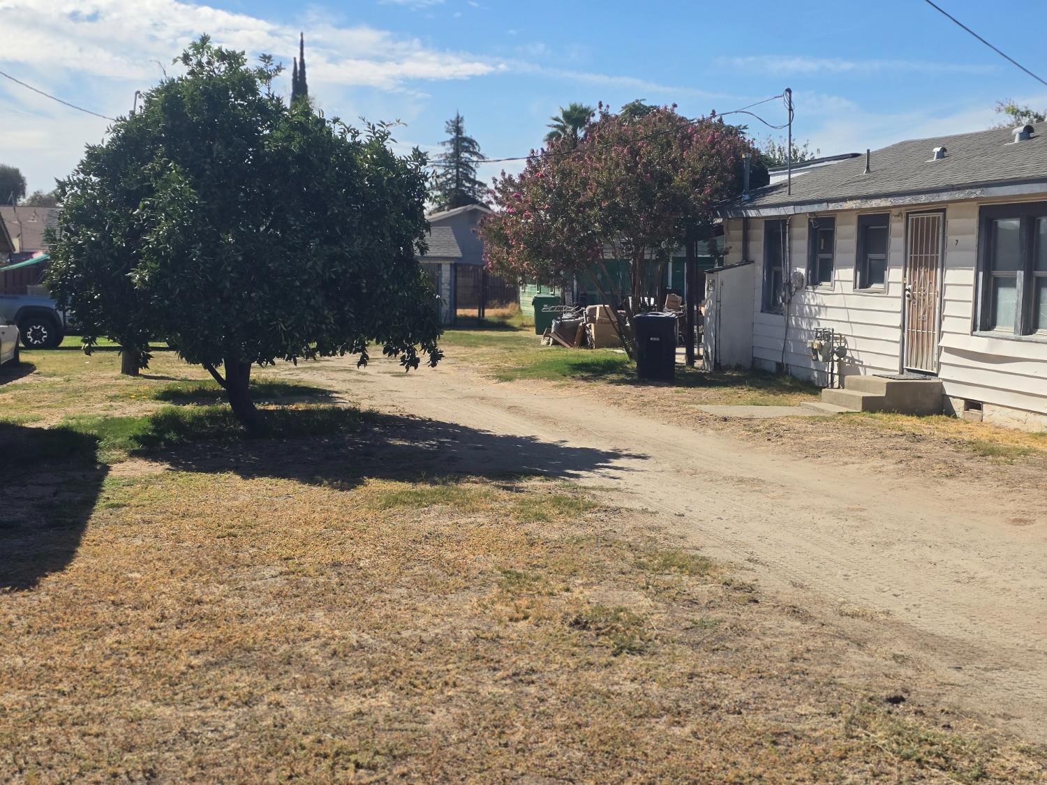 6805 6807 California St, Winton, CA 95388