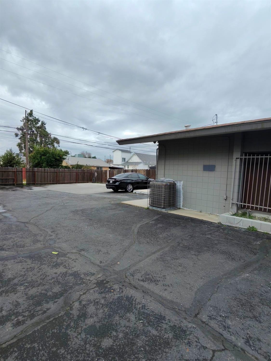 1253 Winton Way, Atwater, CA 95301