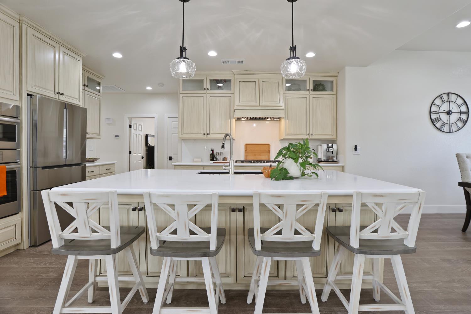 478 E Milgeo Ave, Ripon, CA 95366