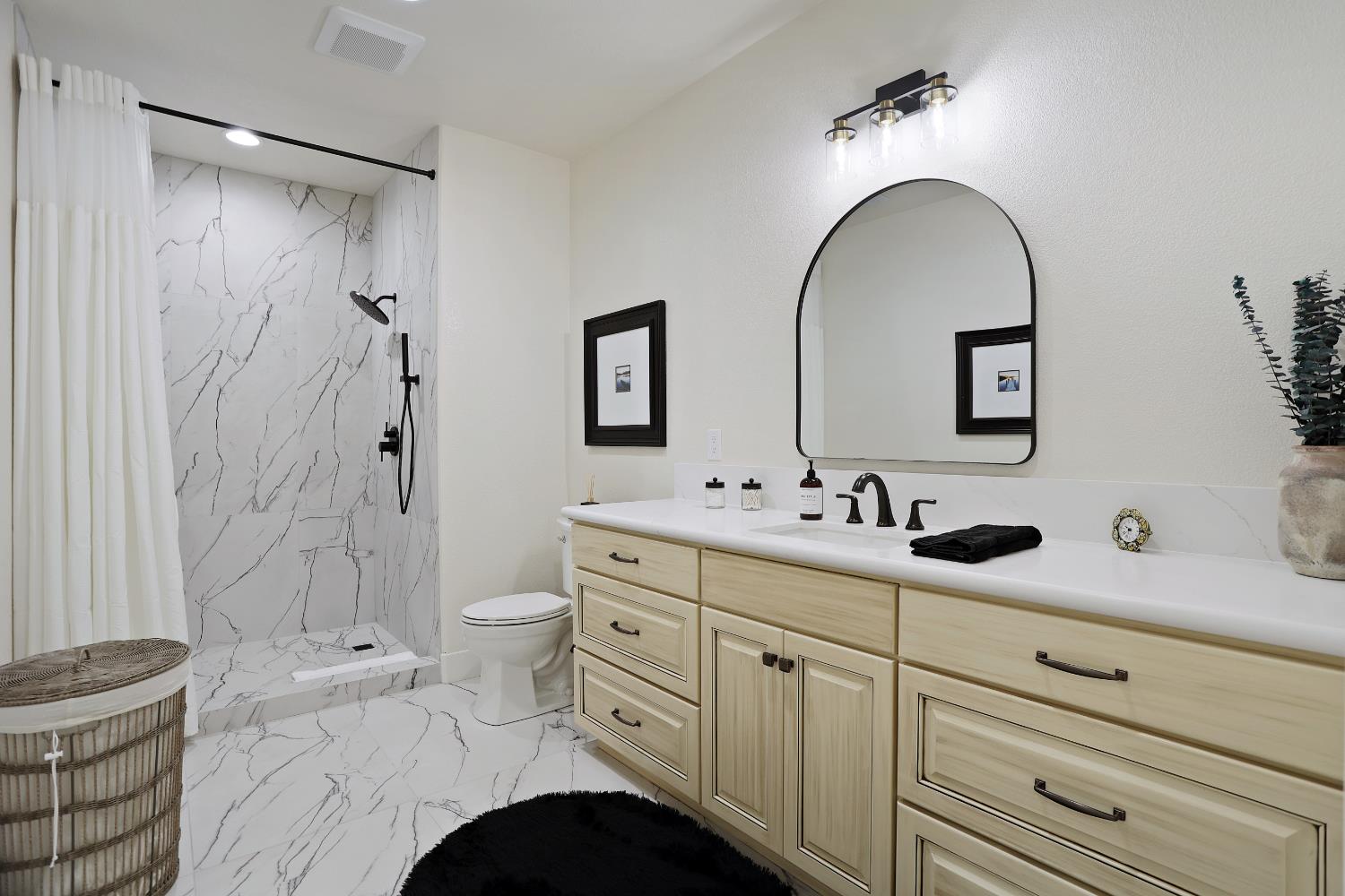 478 E Milgeo Ave, Ripon, CA 95366