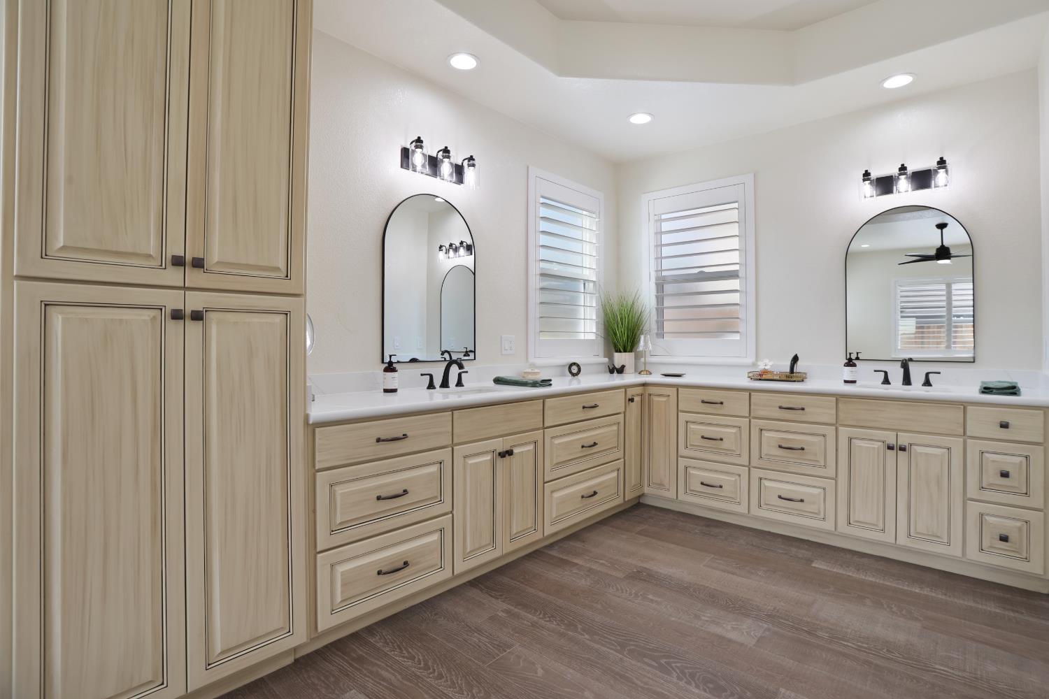 478 E Milgeo Ave, Ripon, CA 95366