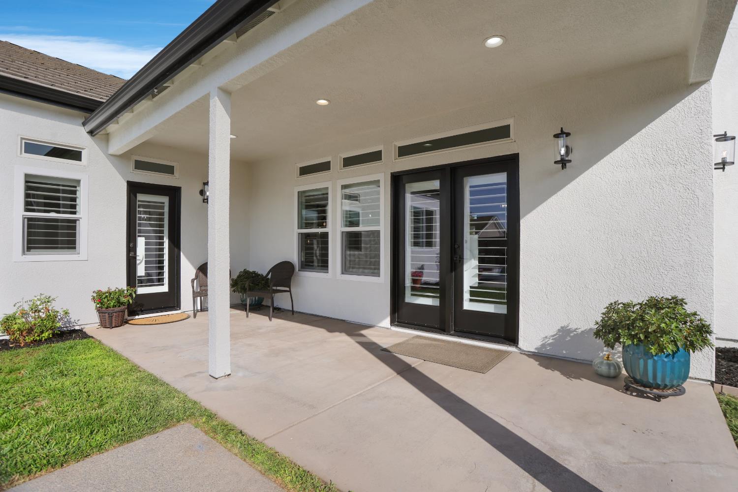 478 E Milgeo Ave, Ripon, CA 95366
