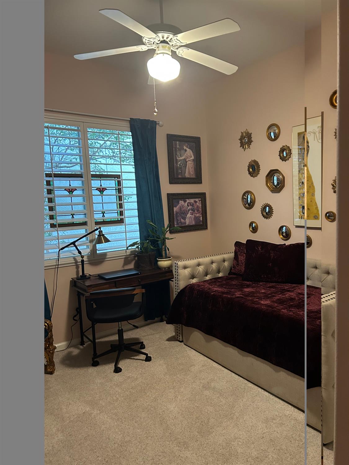 1824 E Stonebrook Ln, Clovis, CA 93611