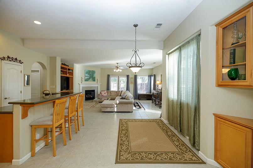 420 Fusco Ave, Modesto, CA 95354