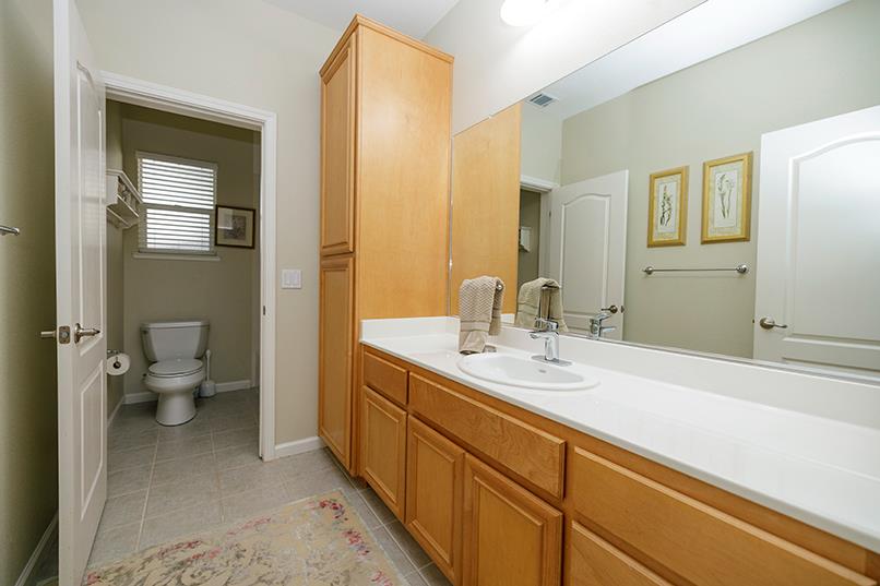 420 Fusco Ave, Modesto, CA 95354