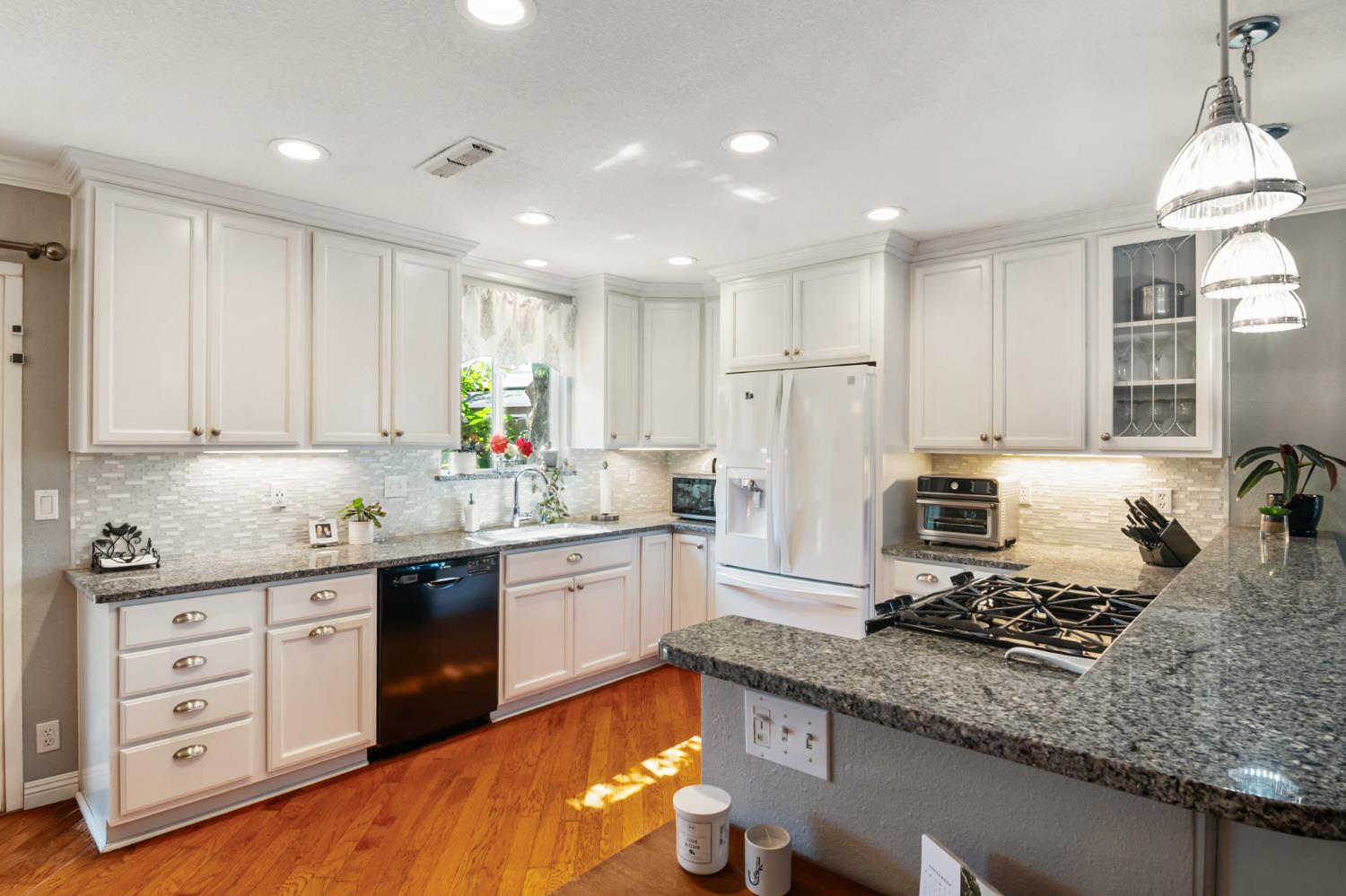 1467 Dunigan Pl, Manteca, CA 95336