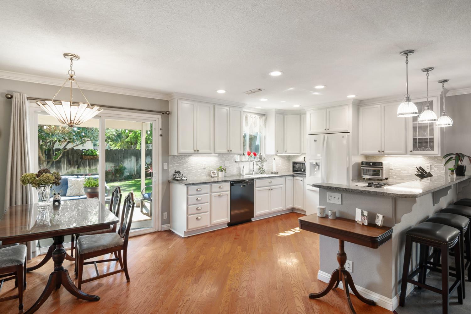 1467 Dunigan Pl, Manteca, CA 95336