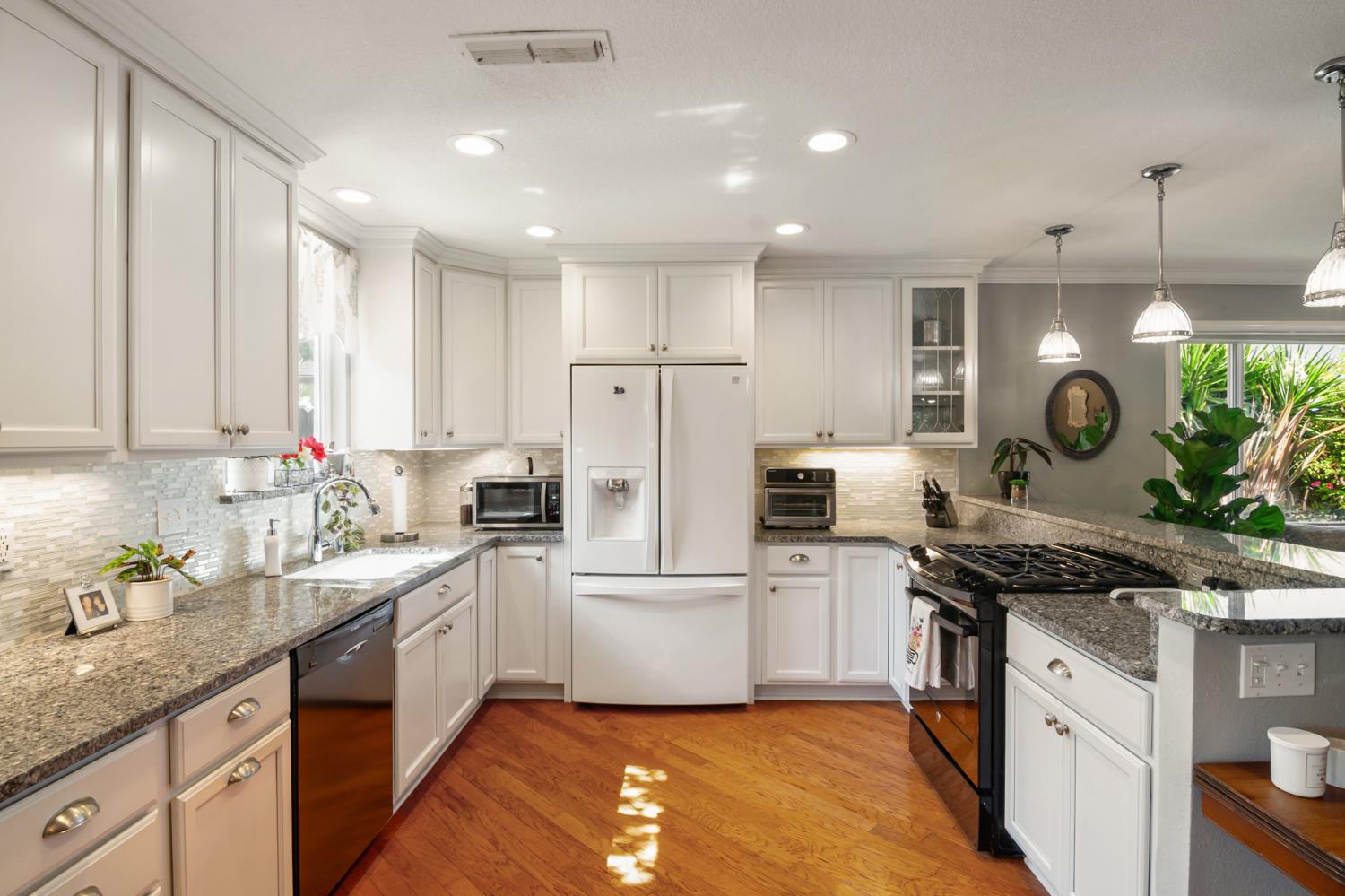 1467 Dunigan Pl, Manteca, CA 95336