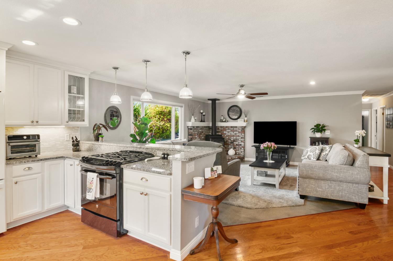 1467 Dunigan Pl, Manteca, CA 95336