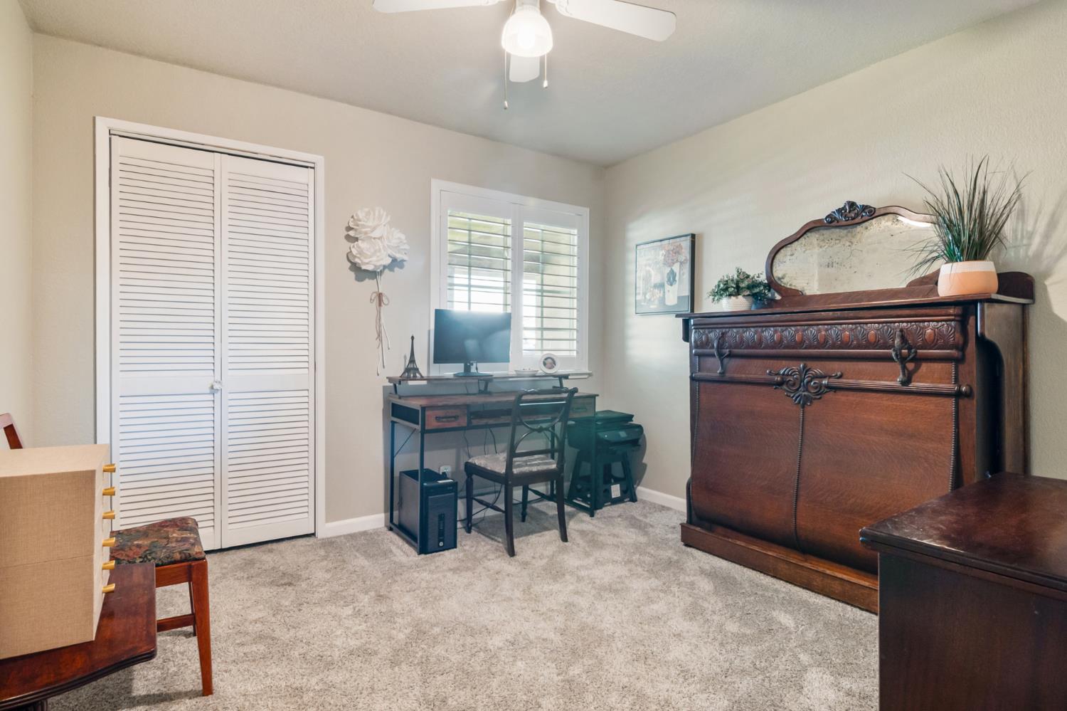 1467 Dunigan Pl, Manteca, CA 95336