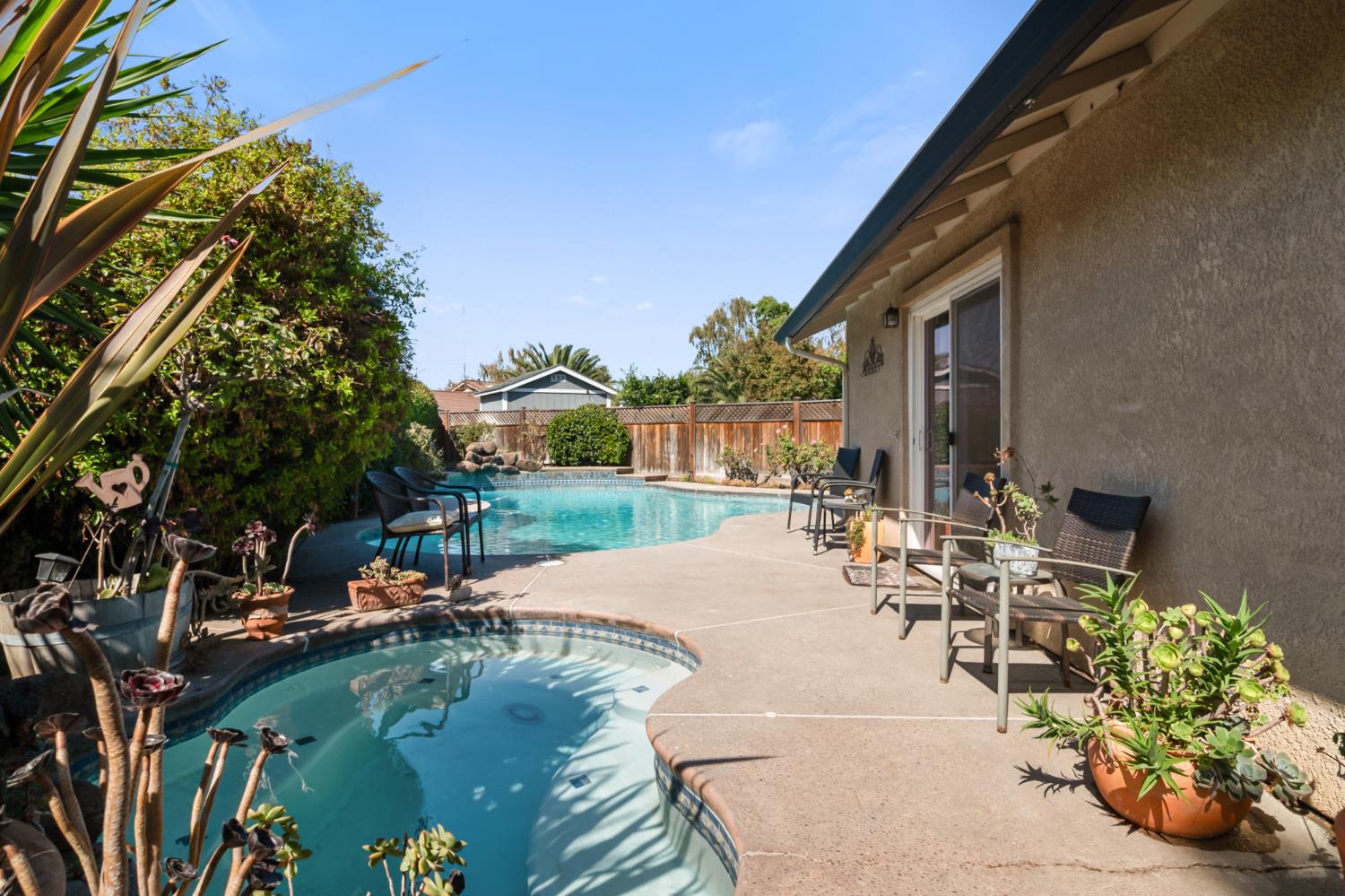 1467 Dunigan Pl, Manteca, CA 95336