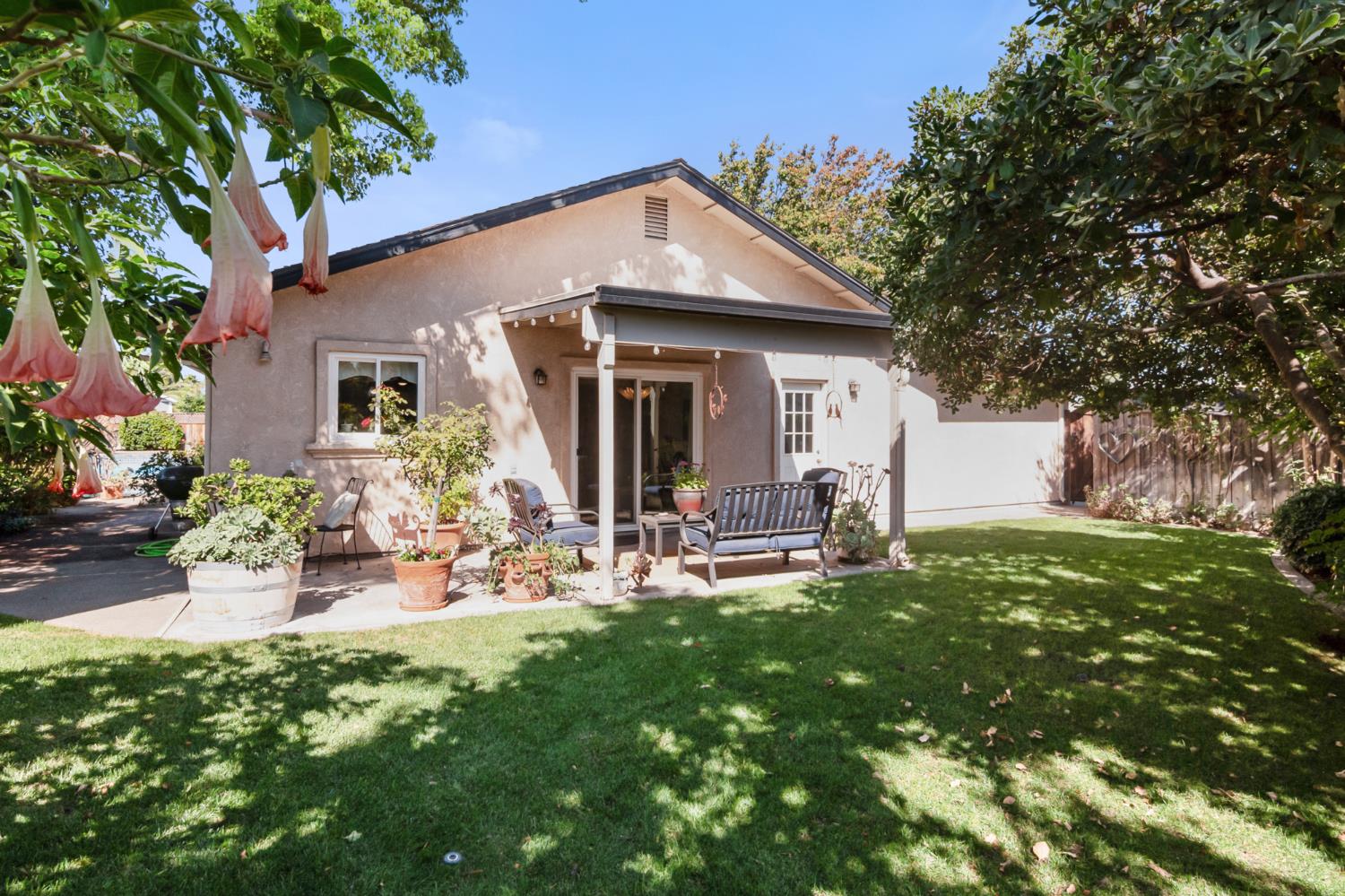 1467 Dunigan Pl, Manteca, CA 95336
