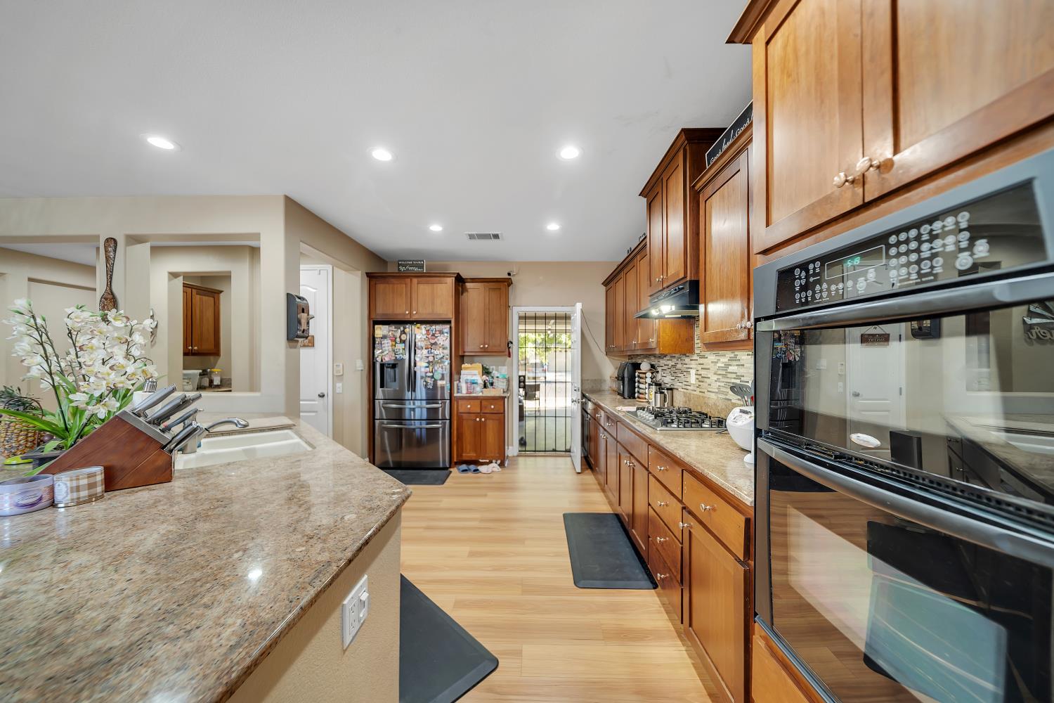 1289 Lurs Ct, Merced, CA 95348