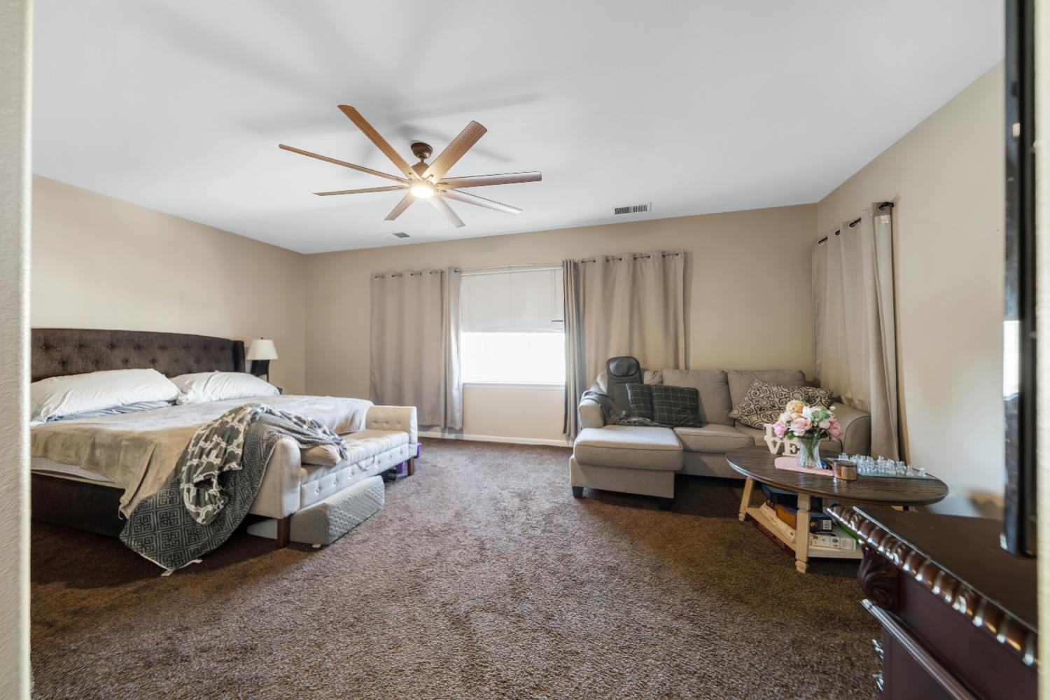 1289 Lurs Ct, Merced, CA 95348