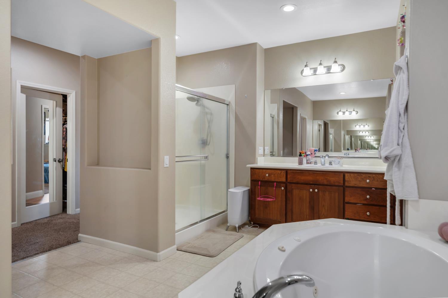 1289 Lurs Ct, Merced, CA 95348