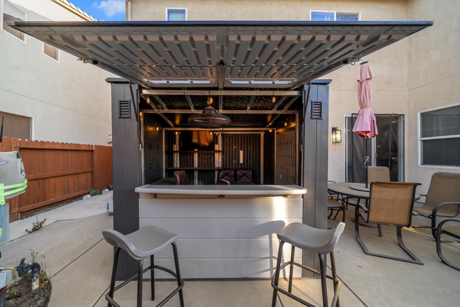1289 Lurs Ct, Merced, CA 95348