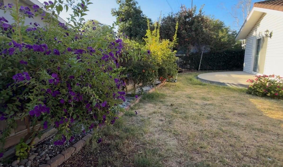 2404 Queenaire Ln, Modesto, CA 95350
