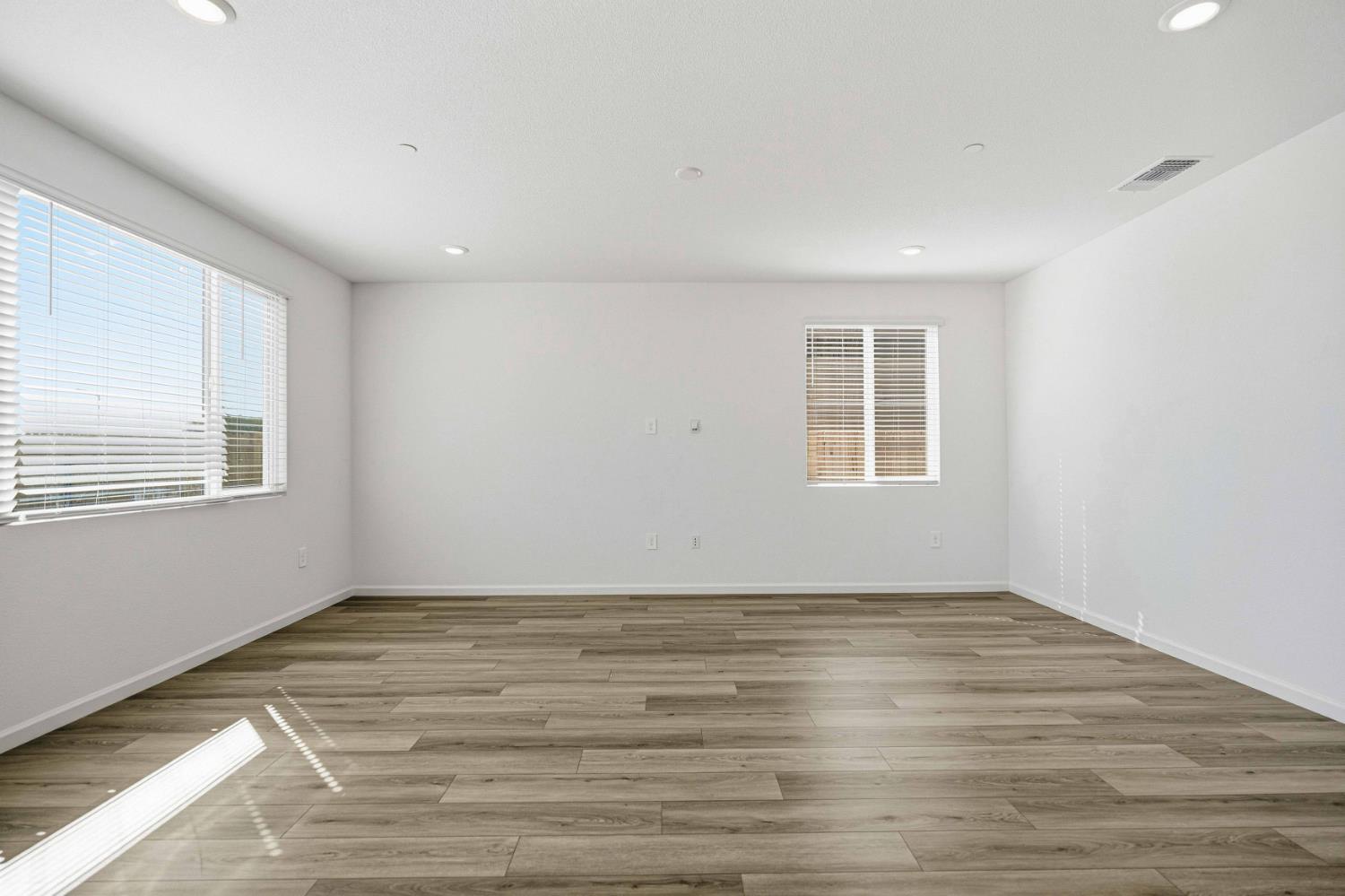 2350 Lazio St, Manteca, CA 95337