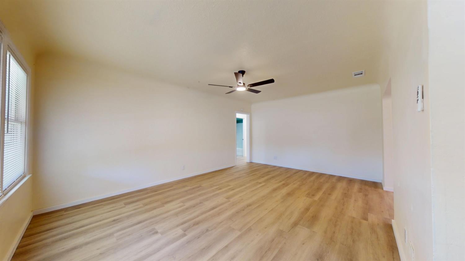 225 Merced Ave, Modesto, CA 95351