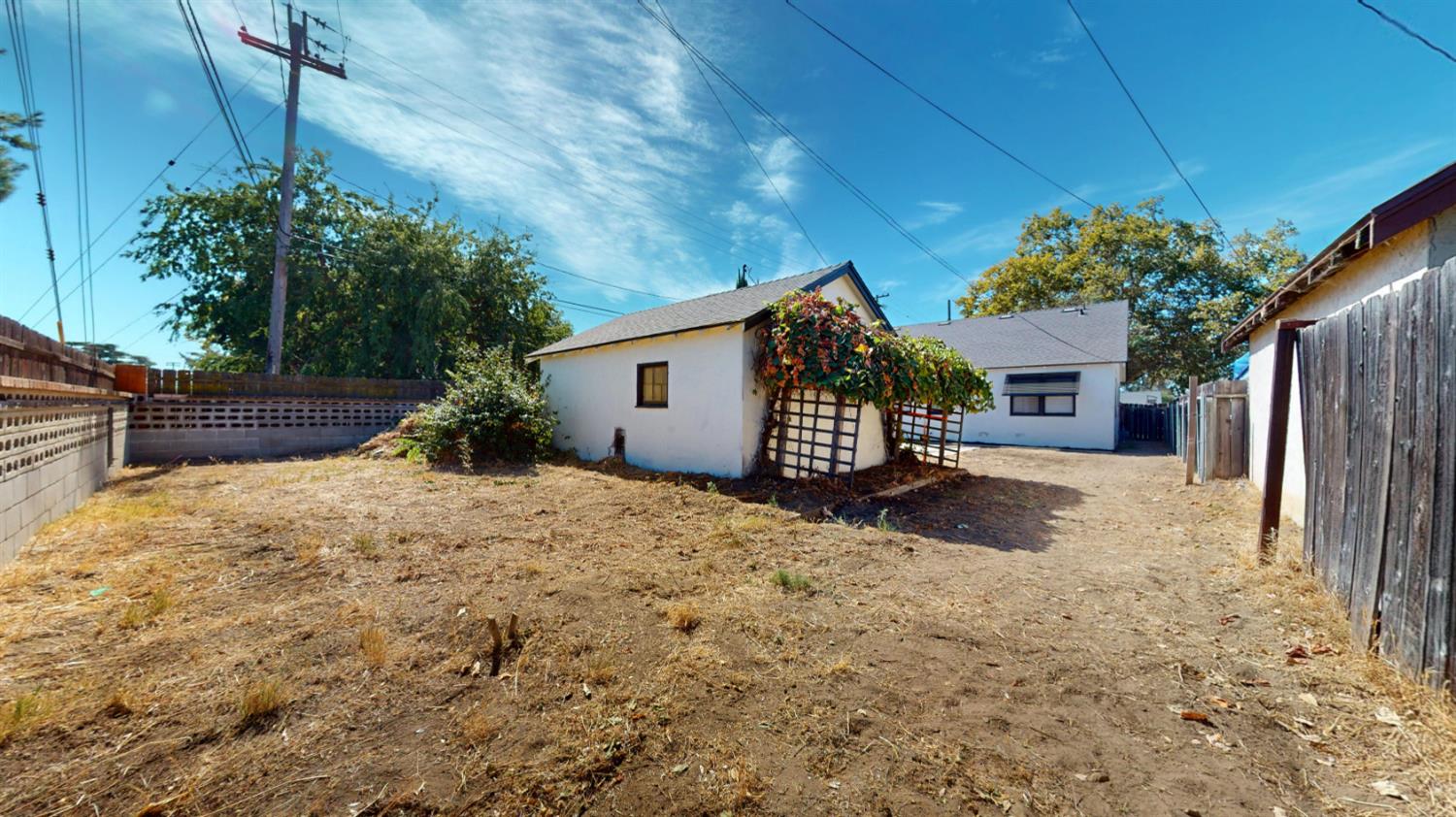 225 Merced Ave, Modesto, CA 95351