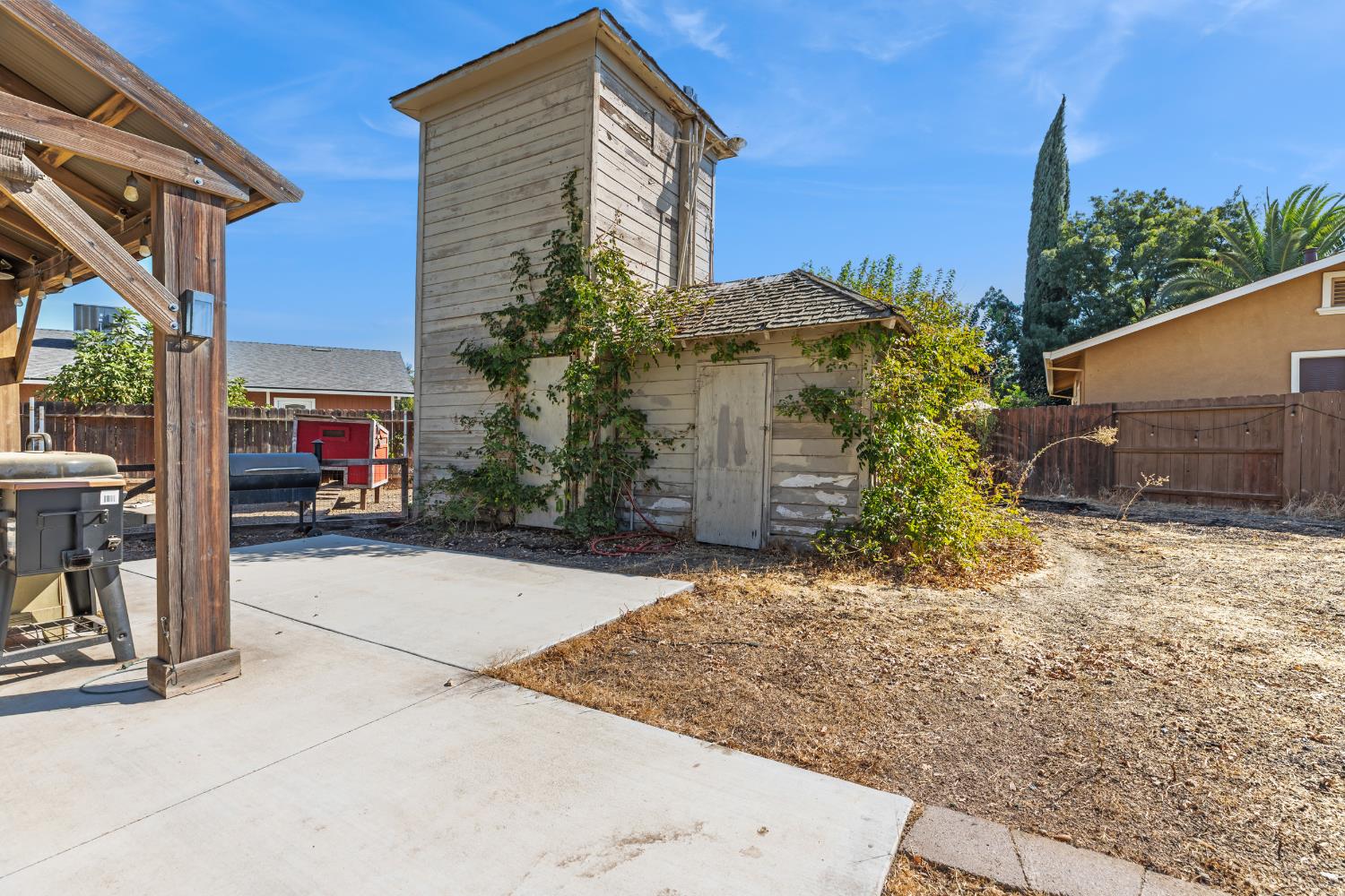 1422 Silva Ave, Newman, CA 95360