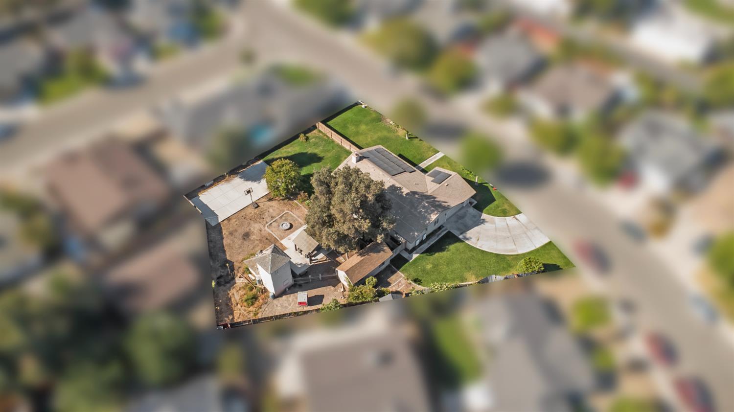 1422 Silva Ave, Newman, CA 95360