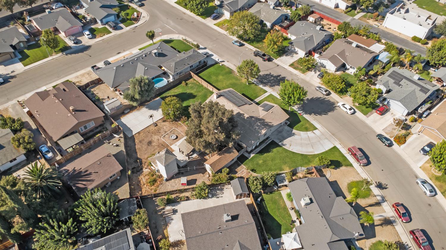 1422 Silva Ave, Newman, CA 95360