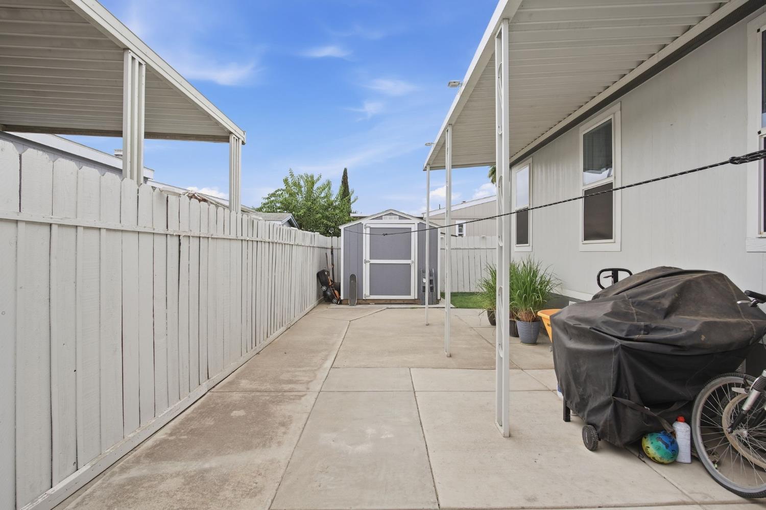 5901 Newbrook Cir #85, Riverbank, CA 95367