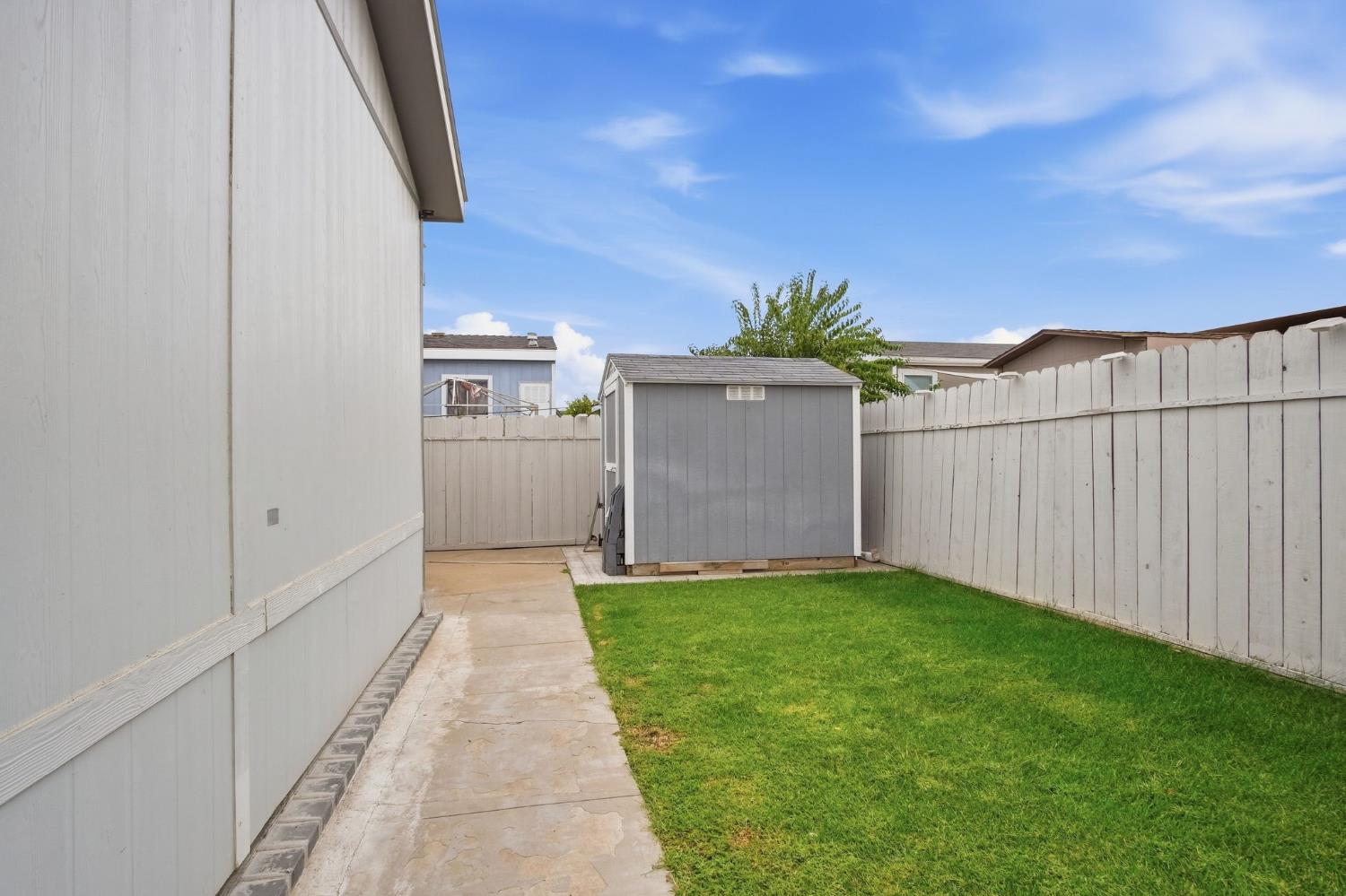 5901 Newbrook Cir #85, Riverbank, CA 95367