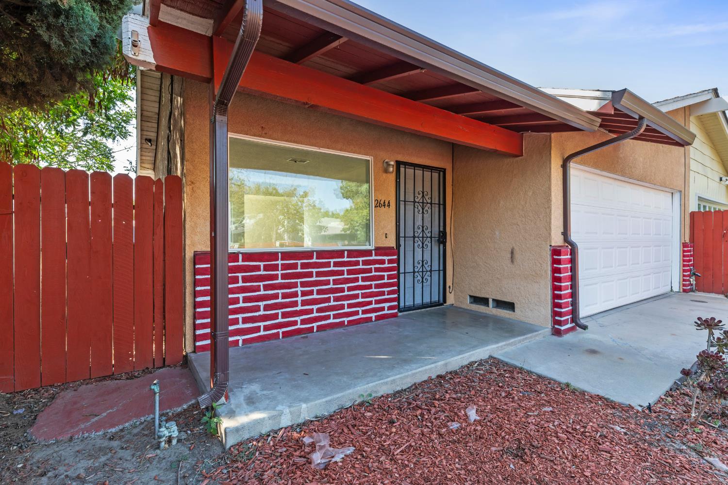 2644 San Ignacio Ave, Modesto, CA 95354