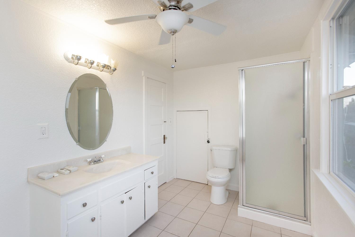 689 Alpha Rd, Turlock, CA 95380