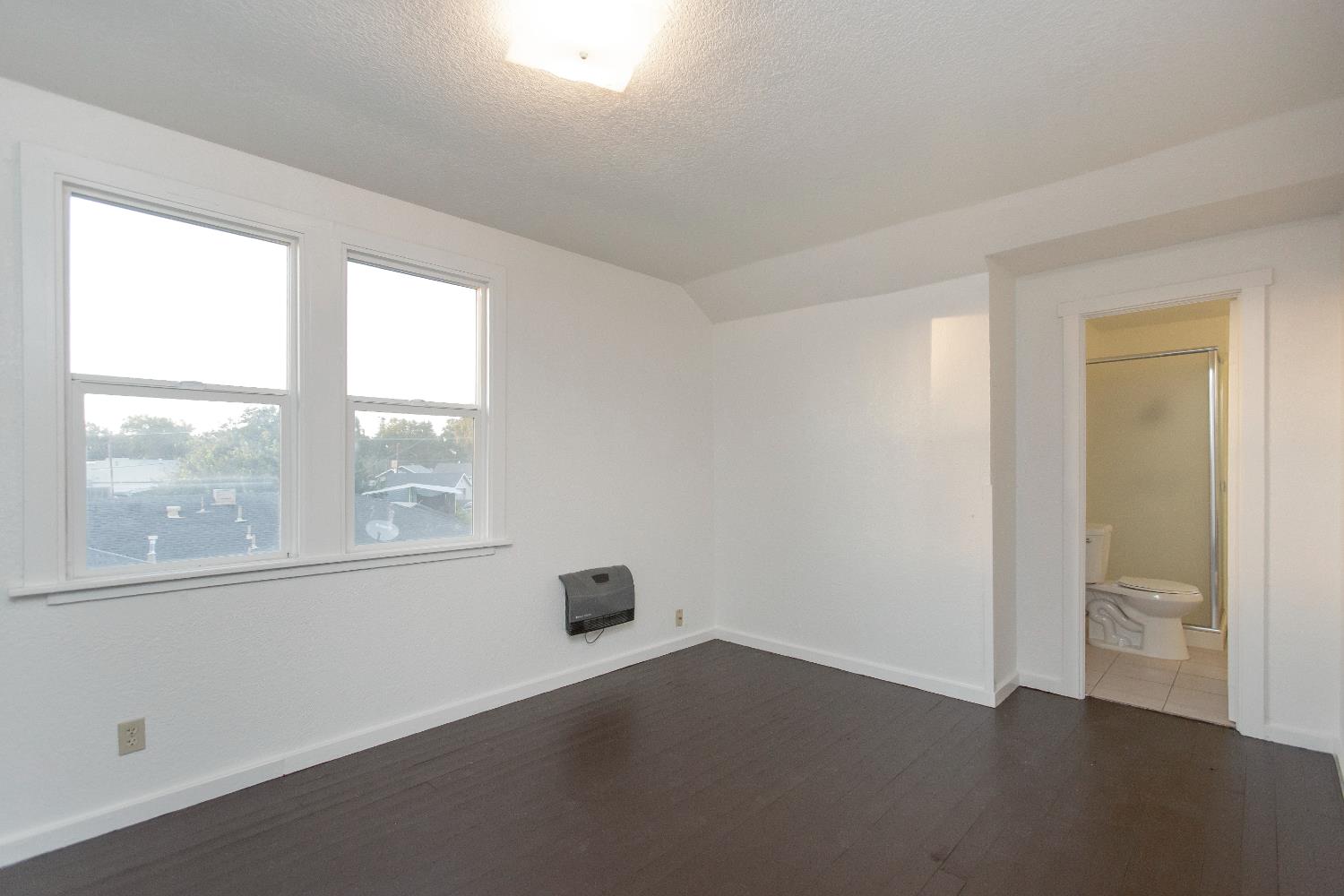 689 Alpha Rd, Turlock, CA 95380