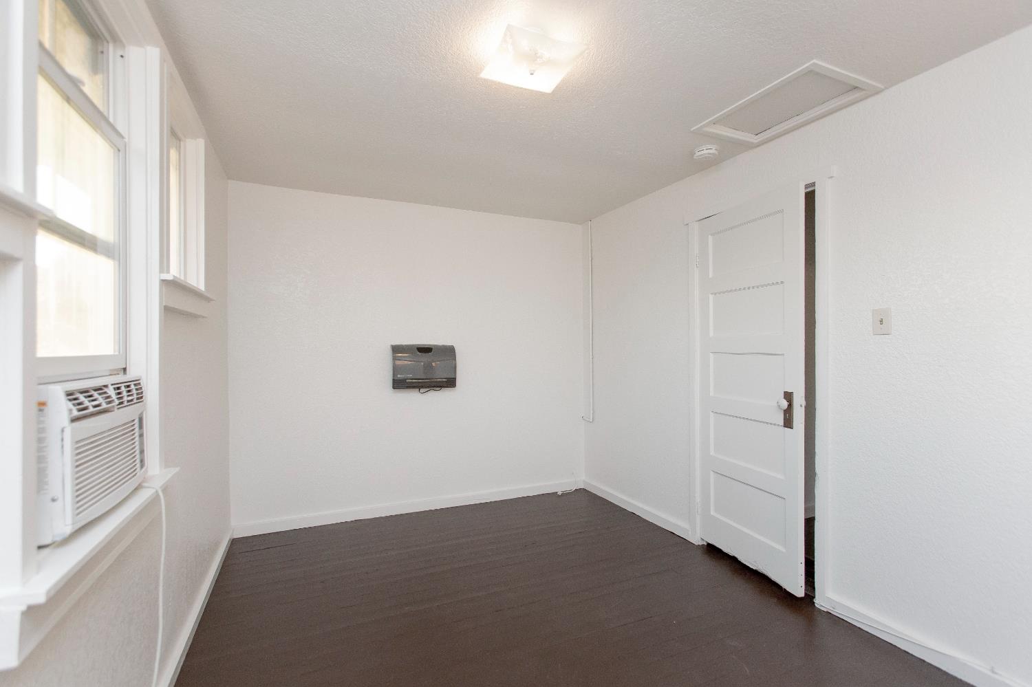 689 Alpha Rd, Turlock, CA 95380