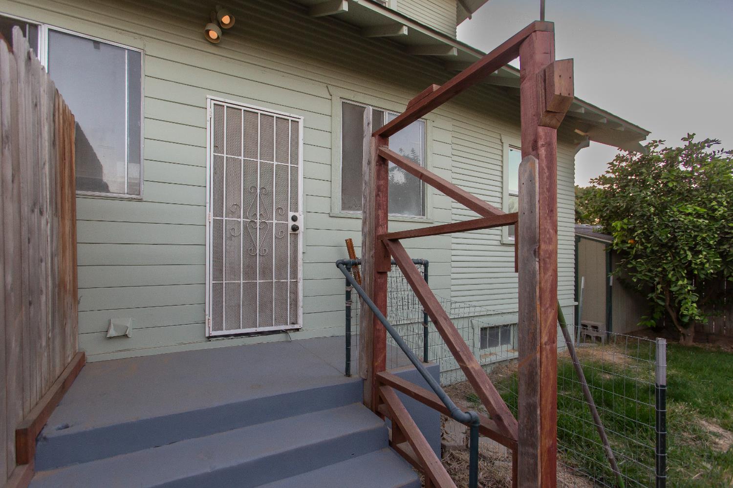 689 Alpha Rd, Turlock, CA 95380