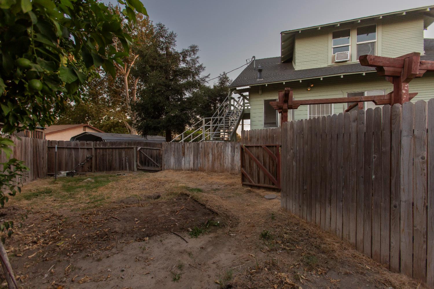 689 Alpha Rd, Turlock, CA 95380
