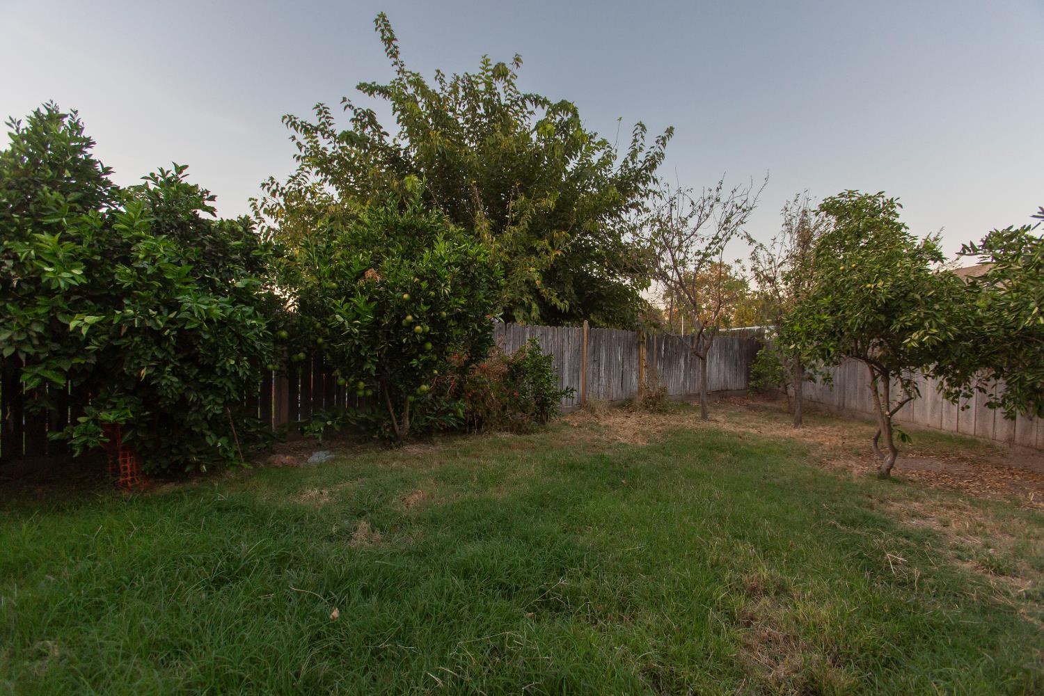 689 Alpha Rd, Turlock, CA 95380
