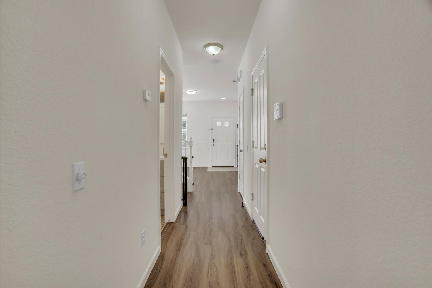1494 Hearthsong Dr, Manteca, CA 95337