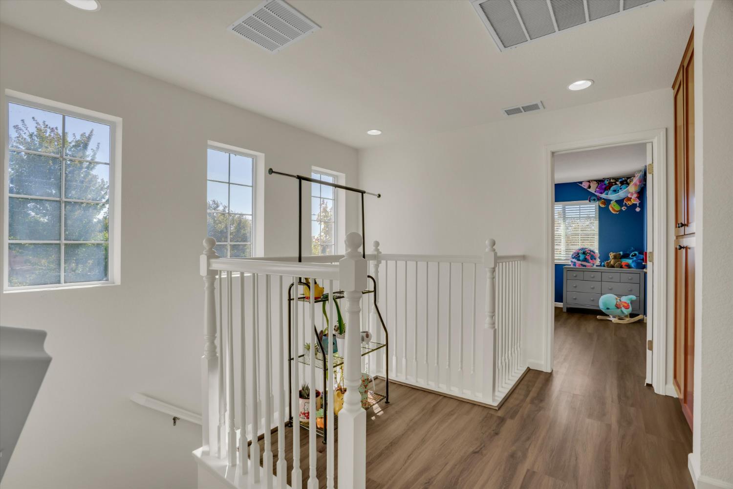 1494 Hearthsong Dr, Manteca, CA 95337