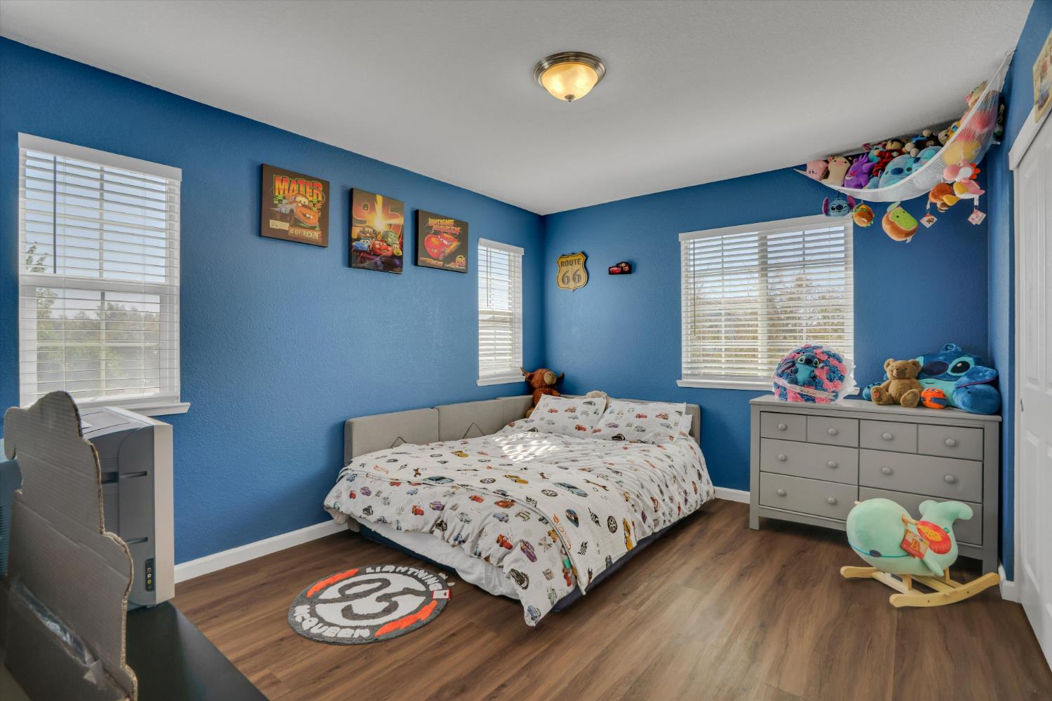 1494 Hearthsong Dr, Manteca, CA 95337