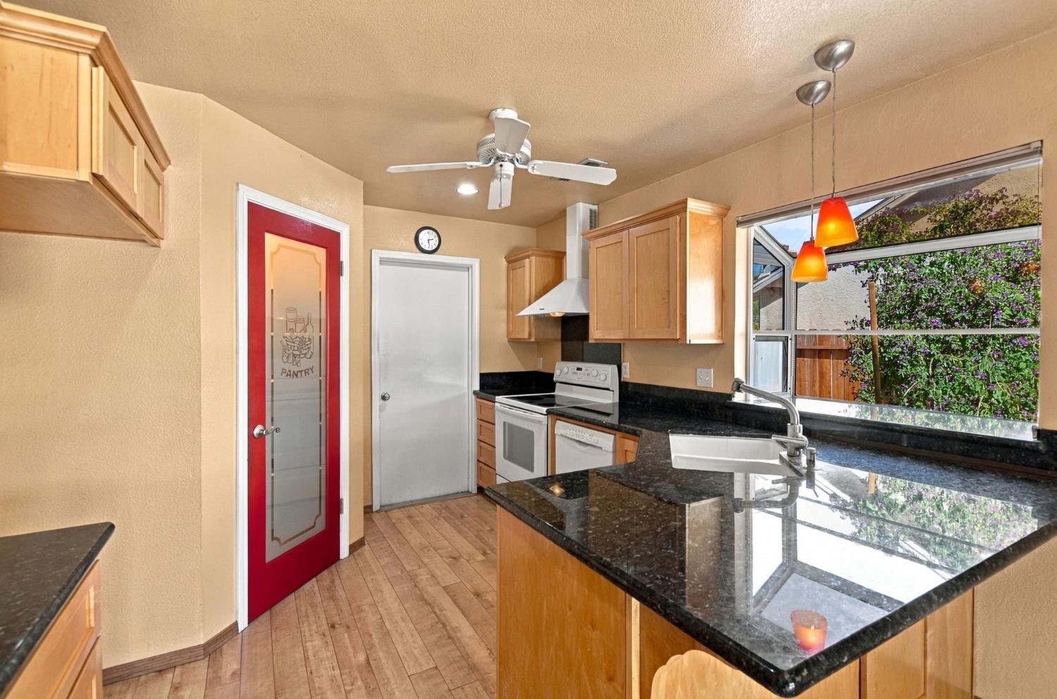 2400 Payne Ave, Modesto, CA 95351