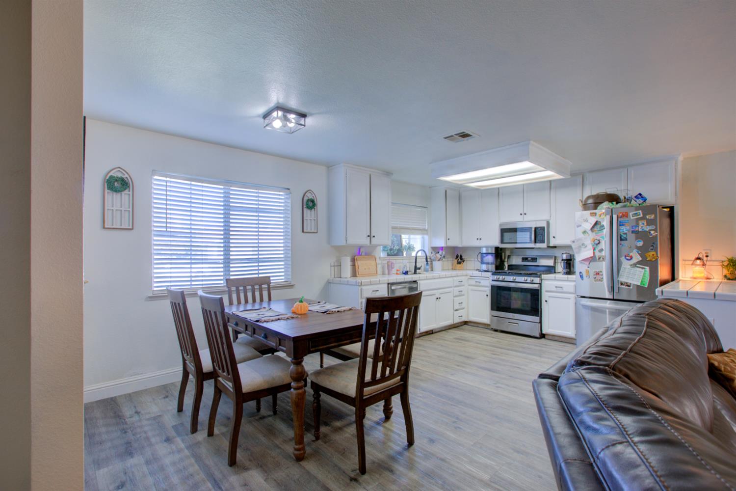 5718 Prince Norman Way, Riverbank, CA 95367