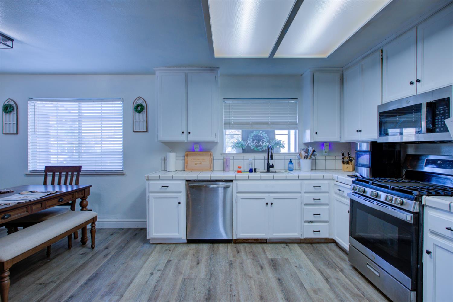 5718 Prince Norman Way, Riverbank, CA 95367