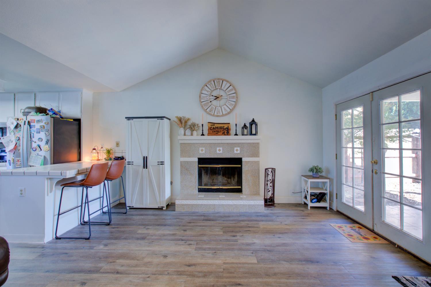 5718 Prince Norman Way, Riverbank, CA 95367