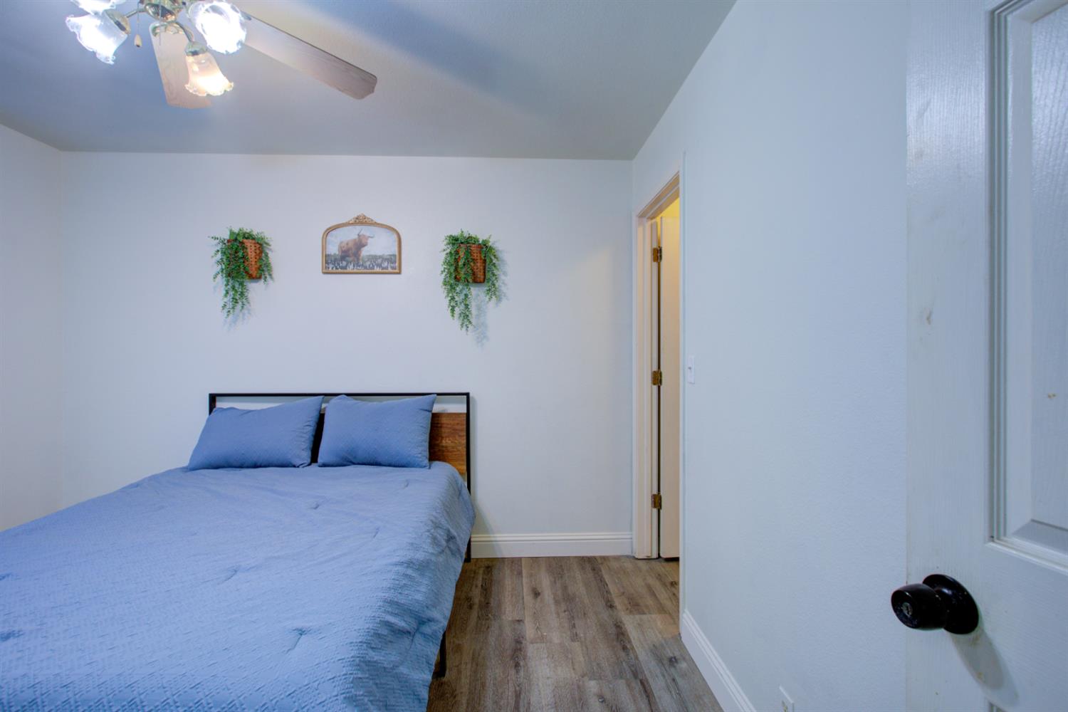 5718 Prince Norman Way, Riverbank, CA 95367
