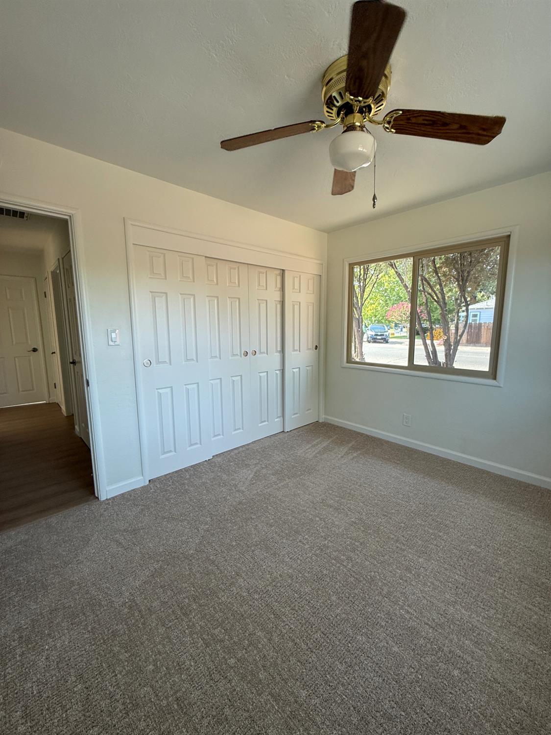 701 S Minaret, Turlock, CA 95380
