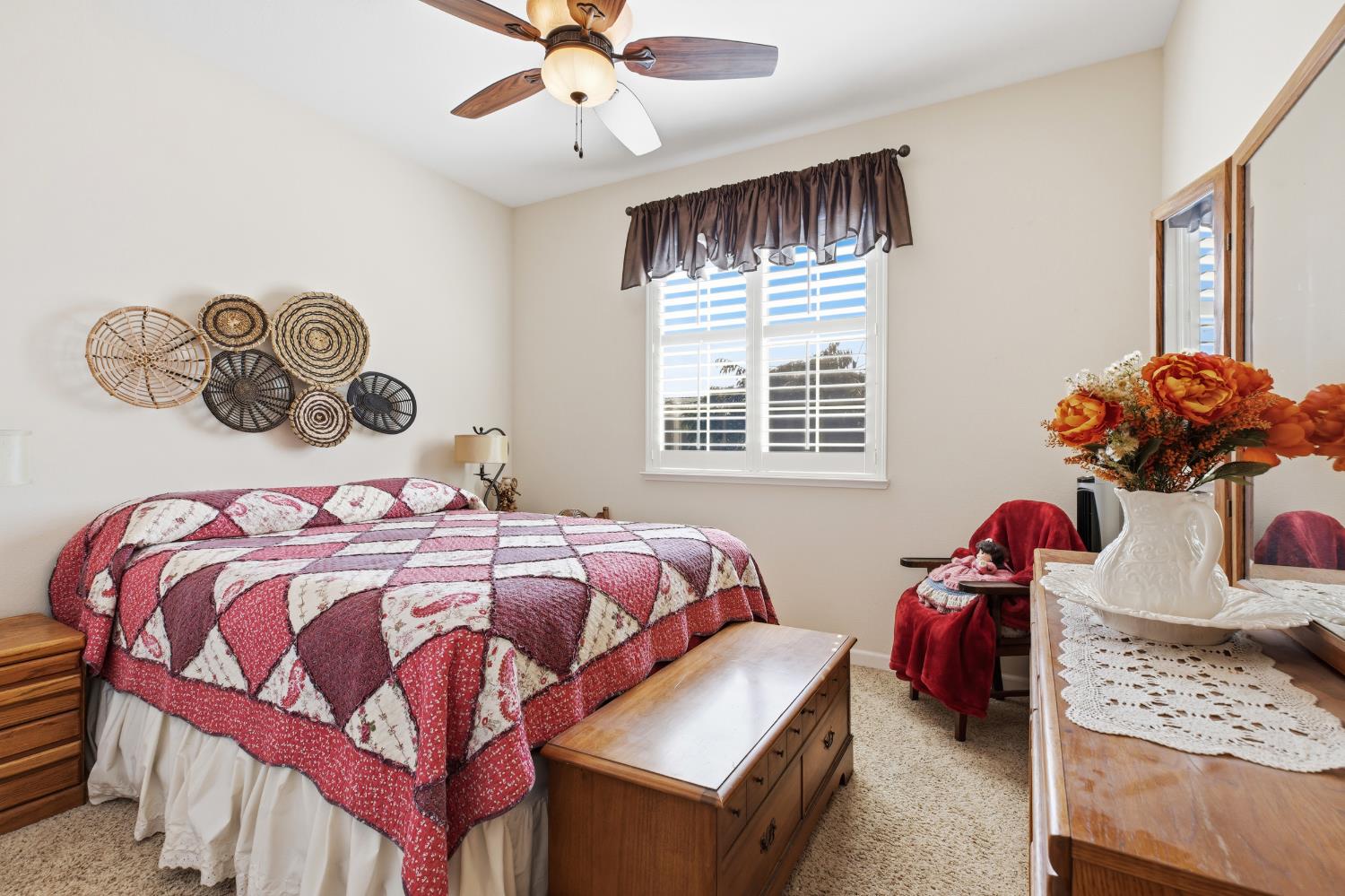 1061 Alba St, Manteca, CA 95337